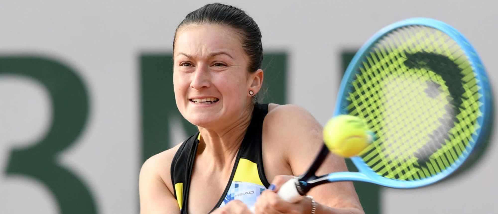 FACT CHECK: Does This Video Show Dalila Jakupović Collapsing At The