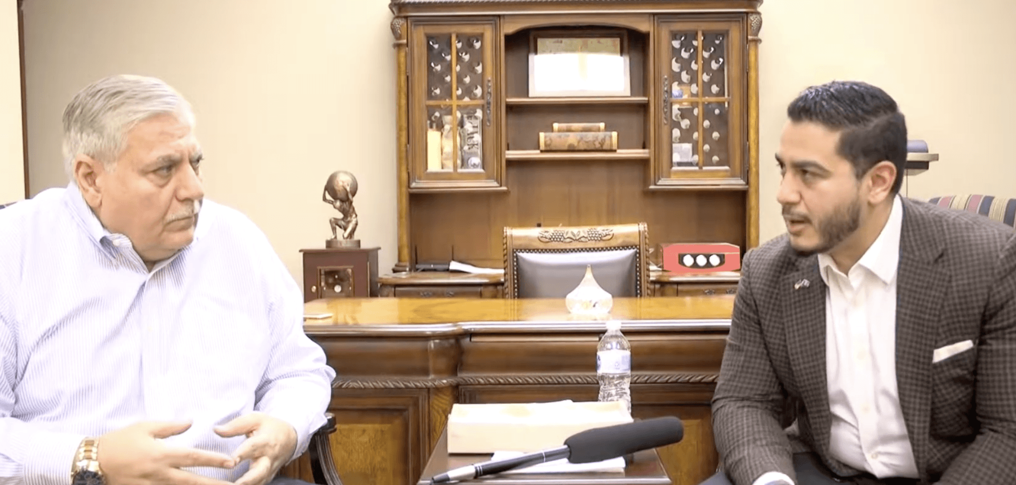 Abdul El-Sayed Gets Cozy With Hamas-Loving Editor Who Wants Jews Sent ‘Back to Poland’: Candidate Urged To ‘Soothe’ His Arab Supporters