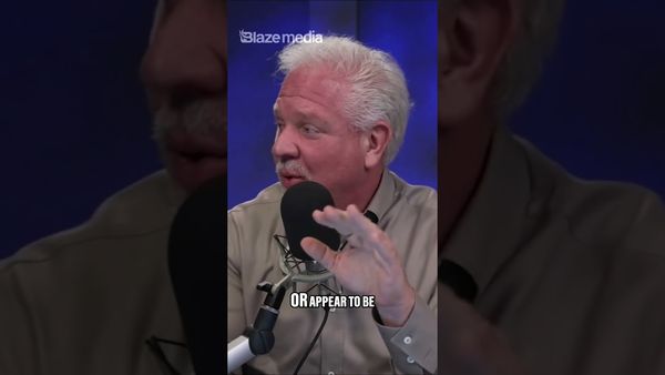 Democrat puts Somali fraudsters over Americans?!