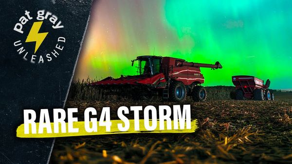 Northern Lights EXPLODE Across the US: Rare G4 Storm Lights Up 21 States Overnight! | 11/12/25