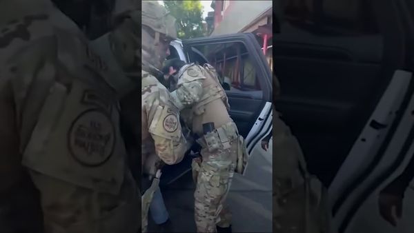 Manager Of Iconic Comedy Club Gets Detained By Border Patrol Agents As Bystanders Screech Hysterically