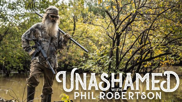 Phil Proves Self-Defense Is Biblical, Jase's Scary Supper, and Animal Control Visits Willie | Ep 121