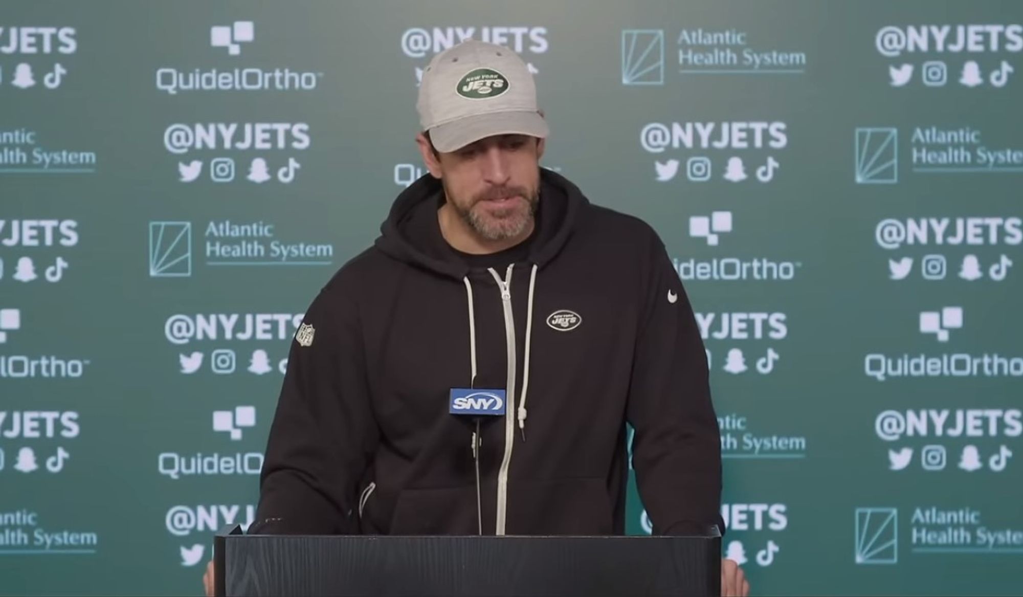 Cnn S Aaron Rodgers Hit Piece Proves Corporate Media Works For Cnn S Aaron Rodgers Hit Piece Proves Corporate Media Works For