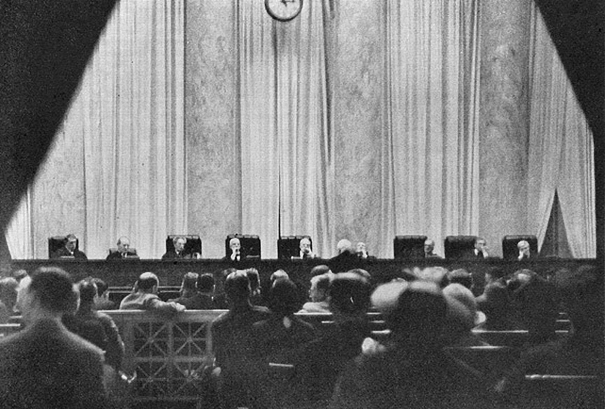 headline: Democrats Revive FDR Court-Packing Scheme To Rig T